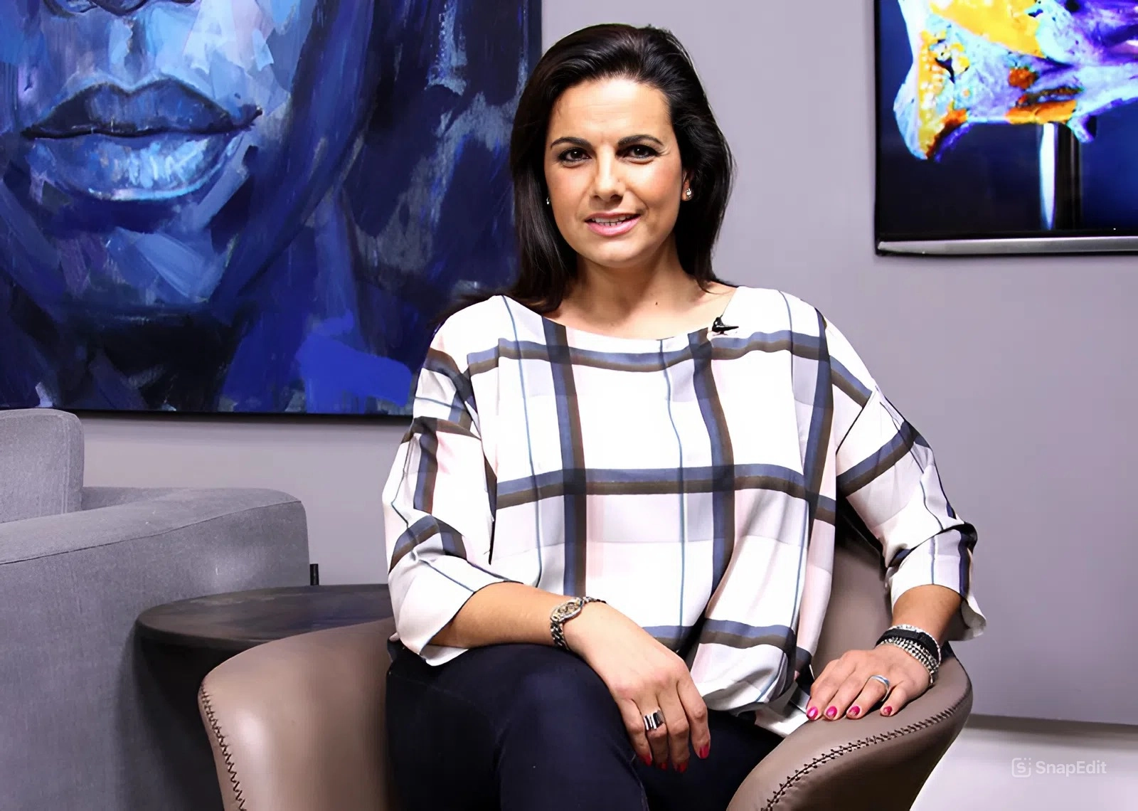 Journalist, host of Morning Live on SABC News